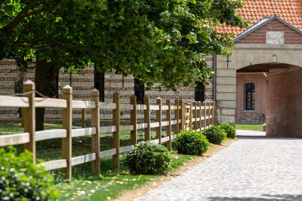 Hotel Haras De Barry Sainghin-en-Mélantois Exteriér fotografie