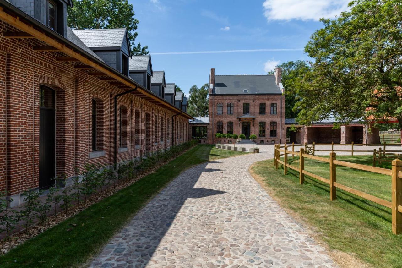 Hotel Haras De Barry Sainghin-en-Mélantois Exteriér fotografie